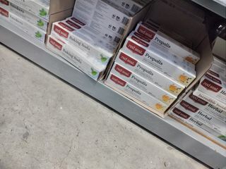 （分類：）位於 。 由 kltee0400 提交（商品編號 1252160250，圖片 1）。簡介： 。