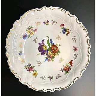 (Category: ) located in . Submitted by fineporcelain (Listing ID 1252183858, Image 1). Description: .