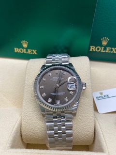 (Category: ) located in . Submitted by rolex777sg (Listing ID 1252091366, Image 1). Description: .