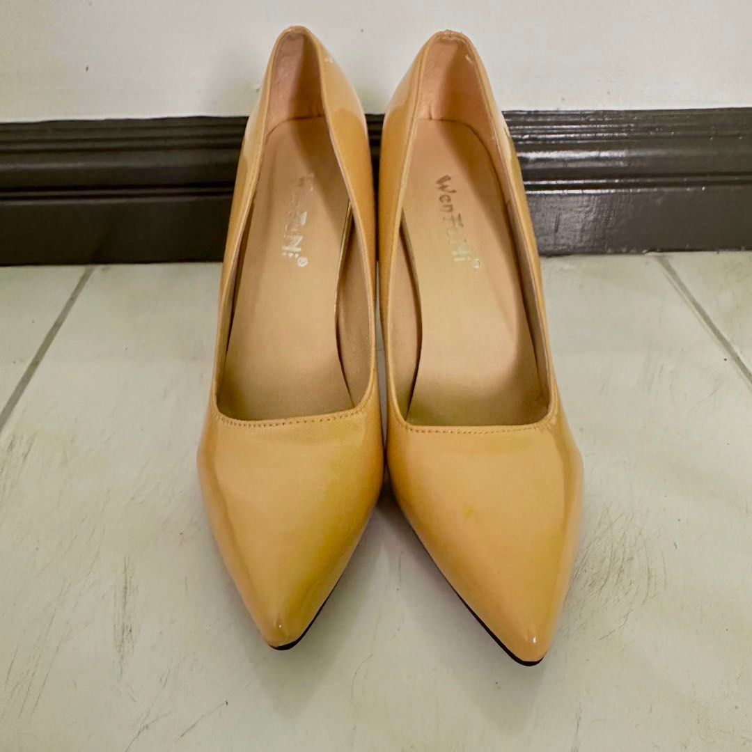 SALE! Plus Size Nude High Heels (Category: Heels) located in Quezon City. Submitted by prelovedept (Listing ID 1250426469, Image 1). Description: -Used twice only for an event -For reference, I’m women’s size 11 -Bought from Shopee -RFS: Masakit sa paa for me hehe .