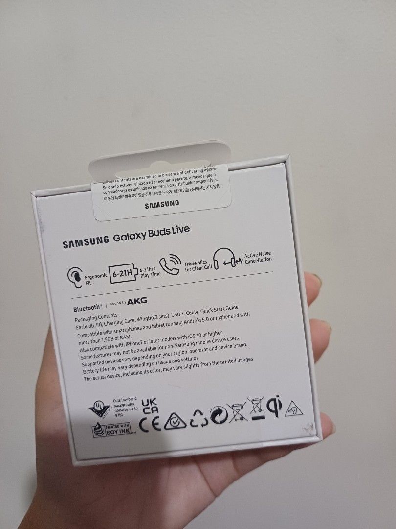 Samsung Buds Live (Category: Earphones) located in Valenzuela. Submitted by kvcarts (Listing ID 1252120033, Image 2). Description: BRAND NEW AND SEALED price is negotiable.