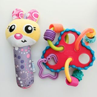 Set C | Playgro :mainan rattle teether & squaker boneka tangan bunyi | preloved
