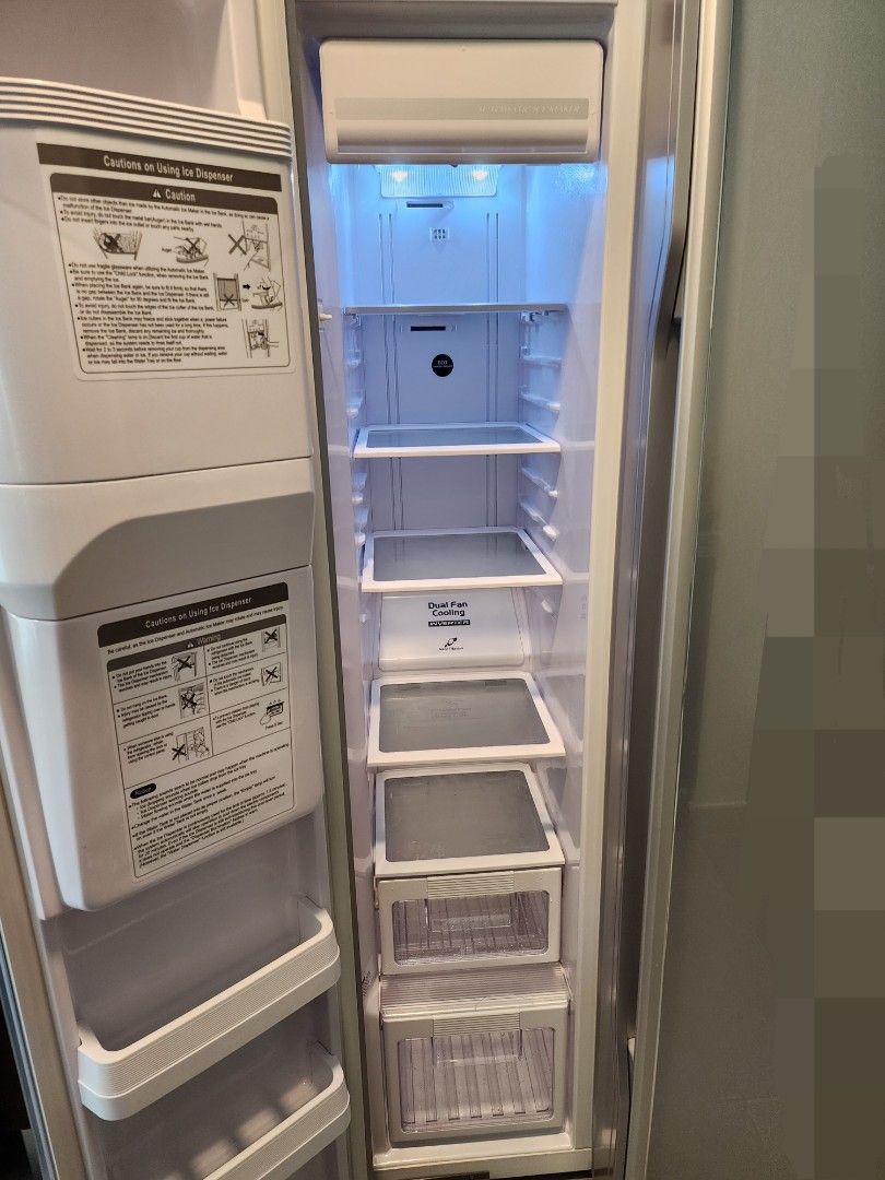 Side by Side 2 door fridge, TV & Home Appliances, Kitchen Appliances