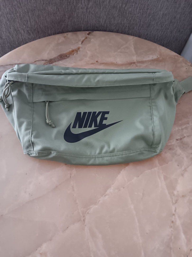Sling Bag Nike Original Fesyen Pria Tas Dompet Tas Selempang di Carousell