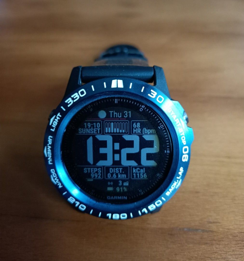 Smartwatch Garmin Fenix 3 sapphire HR heart rate sensor