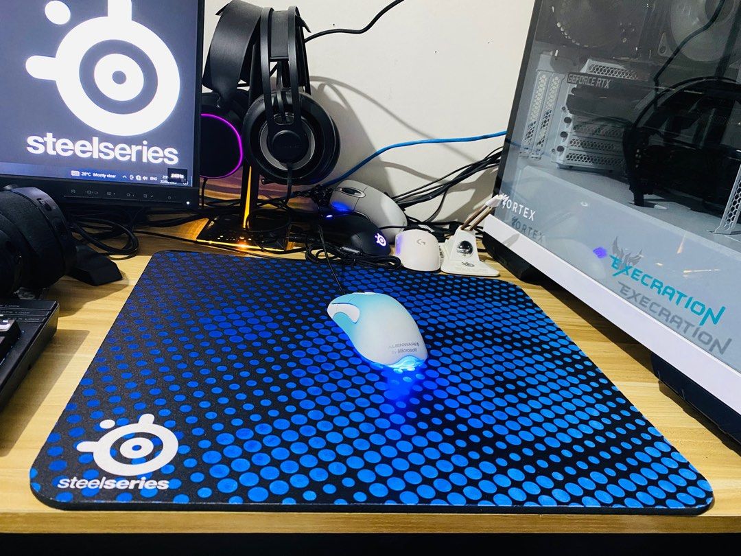 STEELSERIES QCK HEAVY XXL GAMING MOUSE PAD (Category: Mouse & Mousepads) located in Caloocan City. Submitted by lordjeff (Listing ID 1252170886, Image 1). Description: NEW❗️ NEW❗️NEW❗️ FOR SALE STEELSERIES GAMING MOUSE 70%OFF! & QCK HEAVY XXL , QCKMASS , QCK MEDIUM GAMING MOUSEPAD❗️ WE ALSO HAVE STEELSERIES BAG, HEADSET,MOUSE,EARPHONE AND MICROSOFT 1.1 START PRICE: 450-950 PM ME FOR MORE INFO❗️ LOCATION: CALOOCAN SOUTH MOD: LALAMOVE or LBC MOP: C