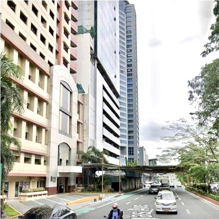 Studio Unit for Rent at Corinthians Executive Regency Ortigas Pasig on