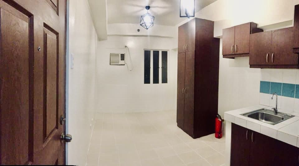 Studio Unit for Rent at Corinthians Executive Regency Ortigas Pasig on