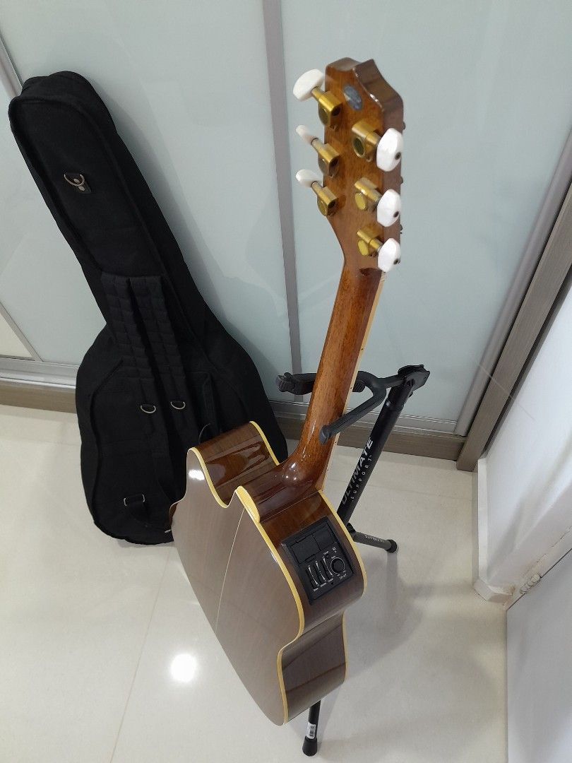 TAKAMINE EG360SC ACOUSTIC/ELECTRIC GUITAR, Hobbies & Toys, Music ...