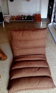 Tatami floor chair