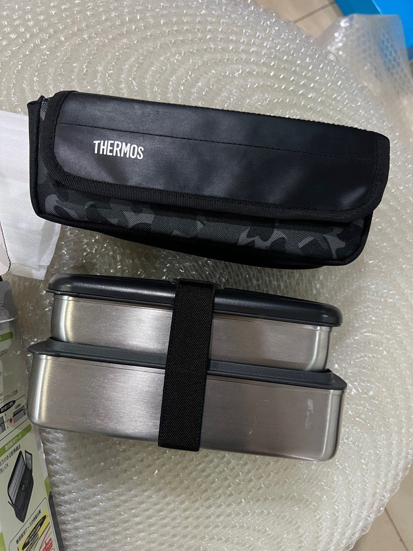 Thermos lunch box like new, Furniture & Home Living, Kitchenware