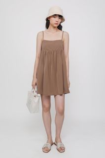 ttr odella babydoll dress in camel brown