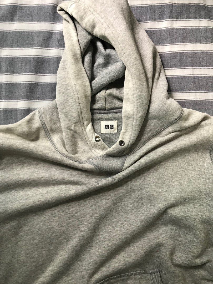Uniqlo discount hoodie grey