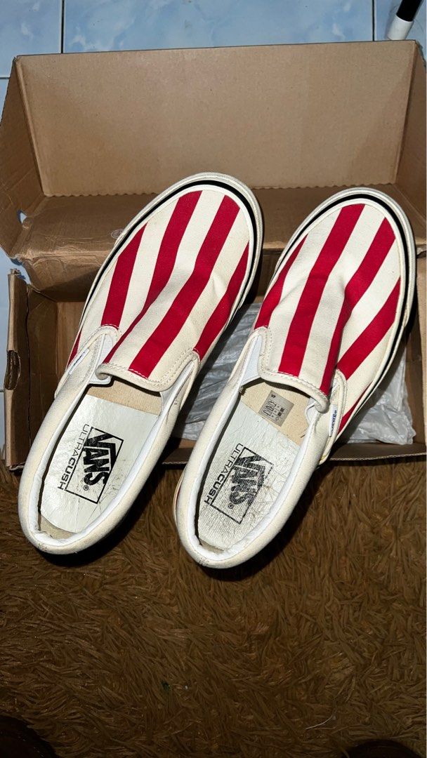 Vans Slip On Women s Fashion Footwear Sneakers on Carousell