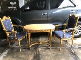 Vintage Classic Italian Gold Coffee Table Set