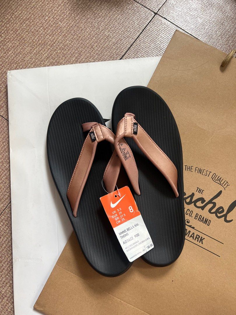 Nike bella kai top thong sandal