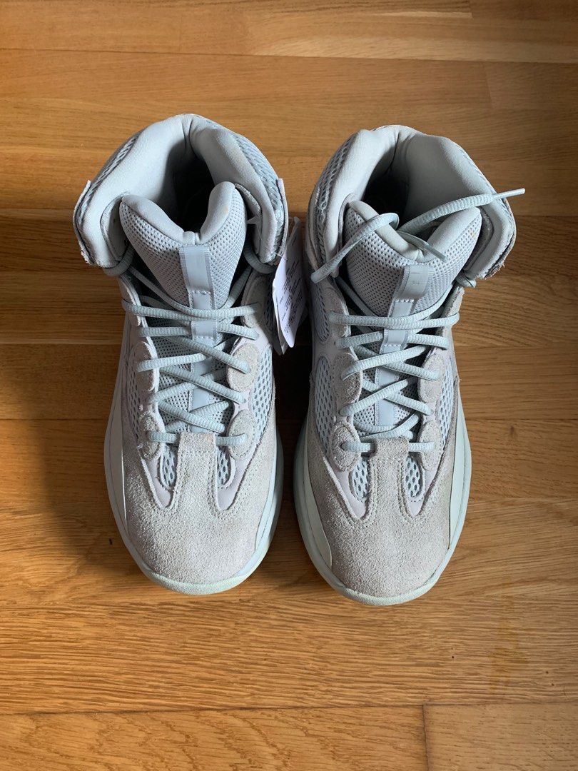 Yeezy desert boot hotsell season 7 house blue