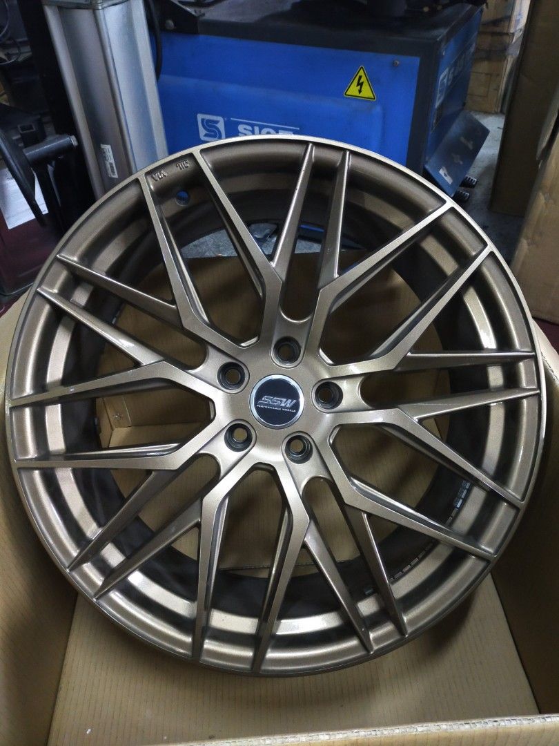 18 inch sport rim, Car Accessories, Tyres & Rims on Carousell