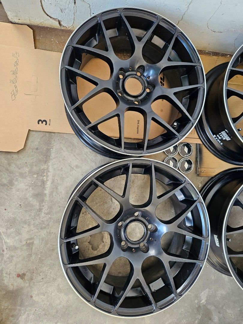 18-inch sport rim., Car Accessories, Tyres & Rims on Carousell