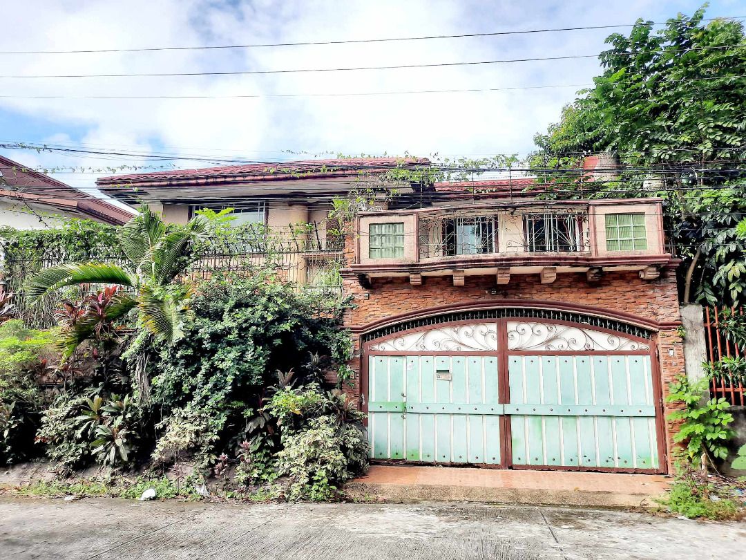 4Bedroom 2Storey House, 253 sqm Floor and 180 sqm Lot, Barangay