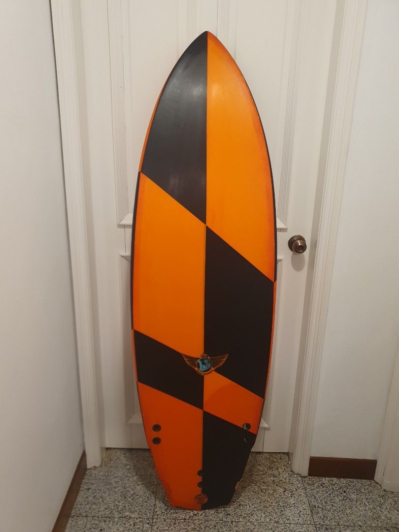 5'8 Epoxy Surfboard, Sports Equipment, Sports & Games, Water Sports on