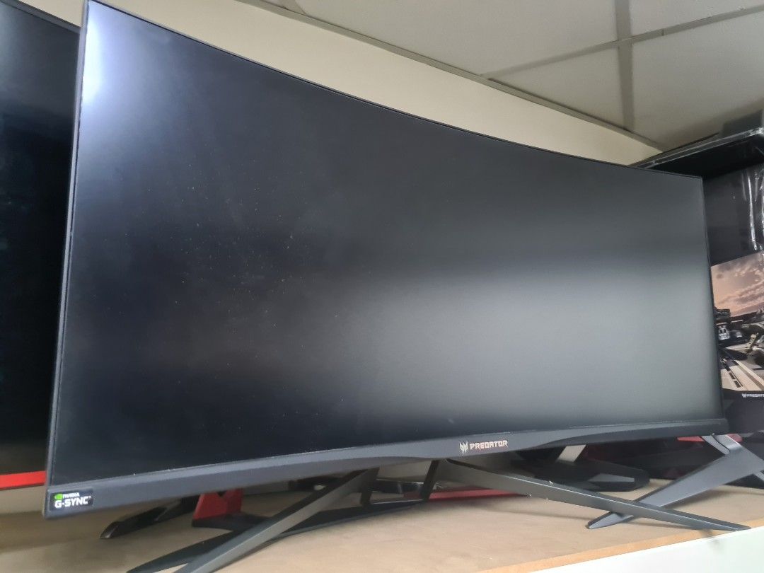 Gaming monitor hotsell with gsync