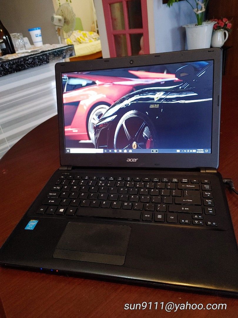 Acer Slimtype Laptop. Win10 and ms Office installed, Computers & Tech