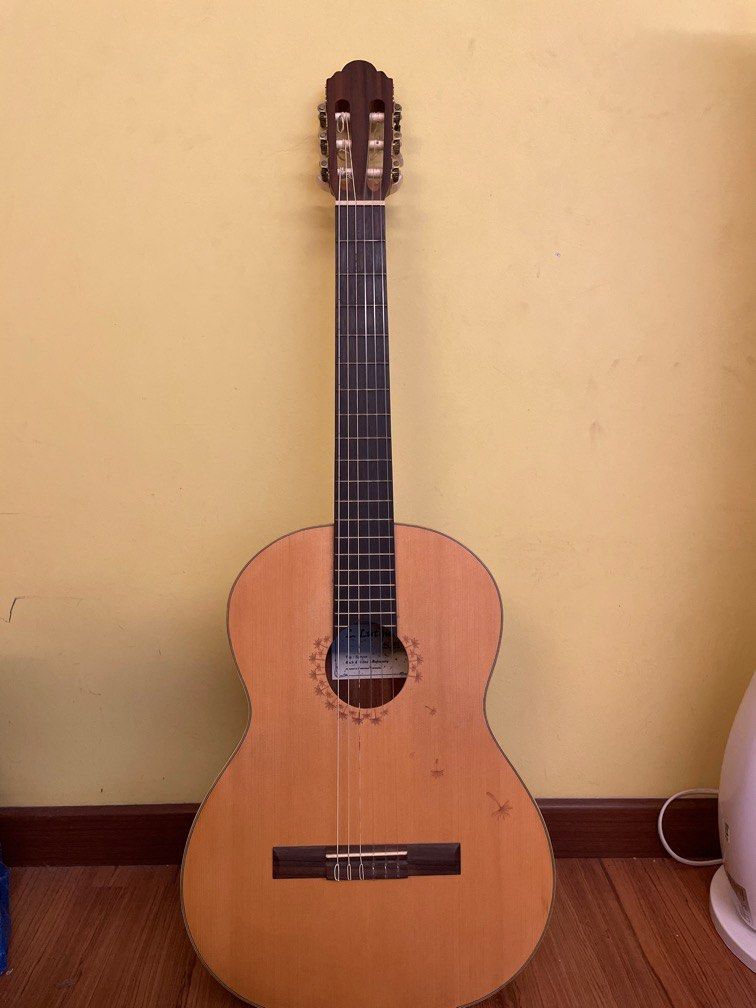 Gitar second hand new arrivals