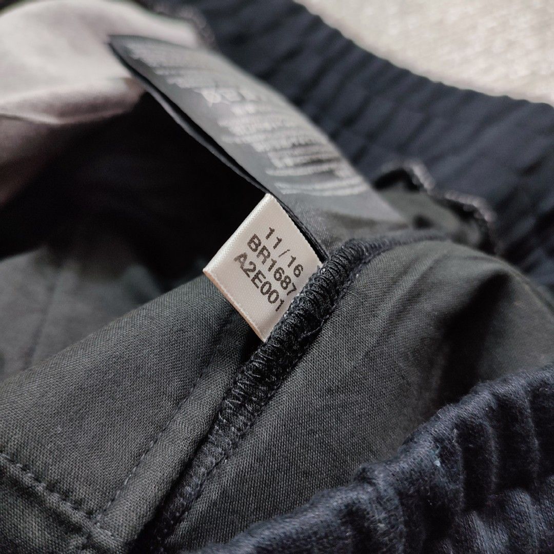 Adidas a2e001 hot sale
