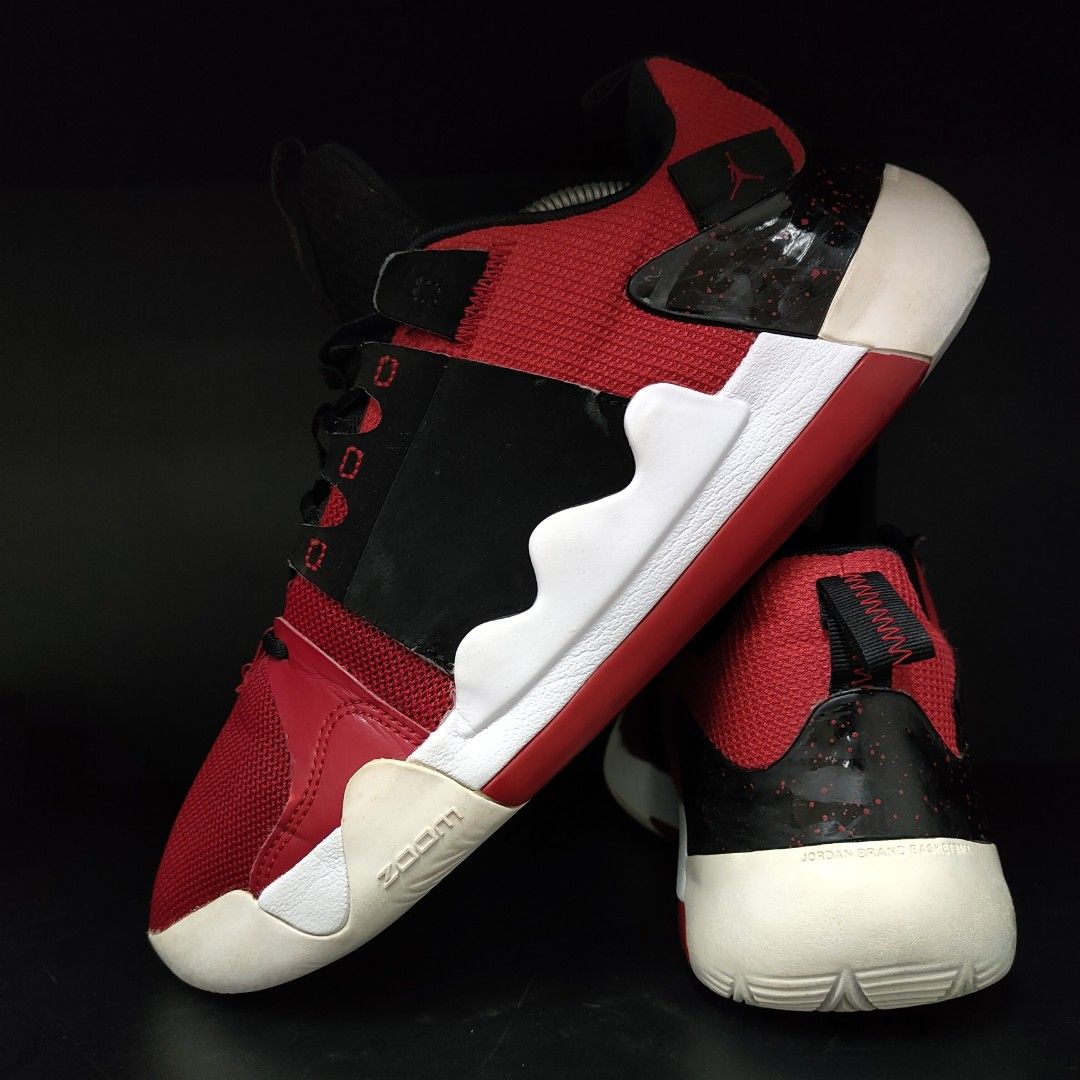 Jordan zoom zero gravity red store