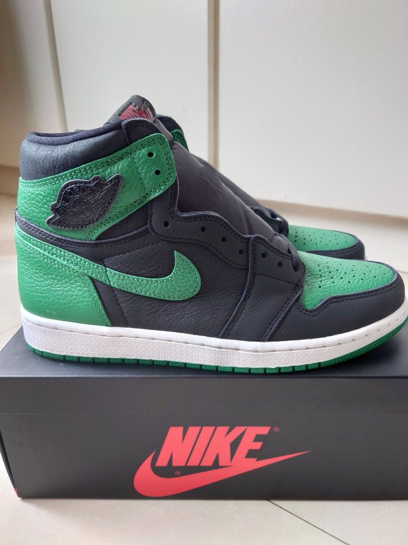 AJ1 Retro High Pine Green Black (2020), Men's Fashion, Footwear