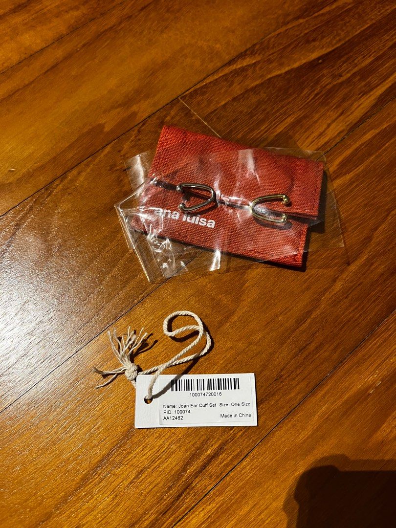 Ana Luisa Joan Ear Cuff Set, Women's Fashion, Jewelry & Organisers, Earrings on Carousell