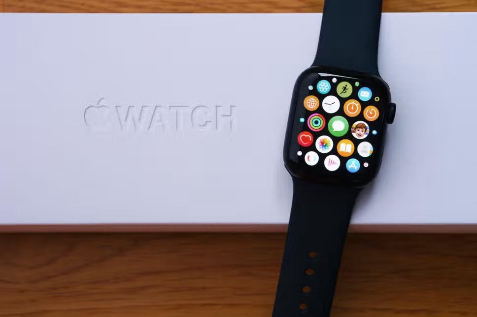 本体極美品】Apple Watch Series 8 45mmセット - 時計