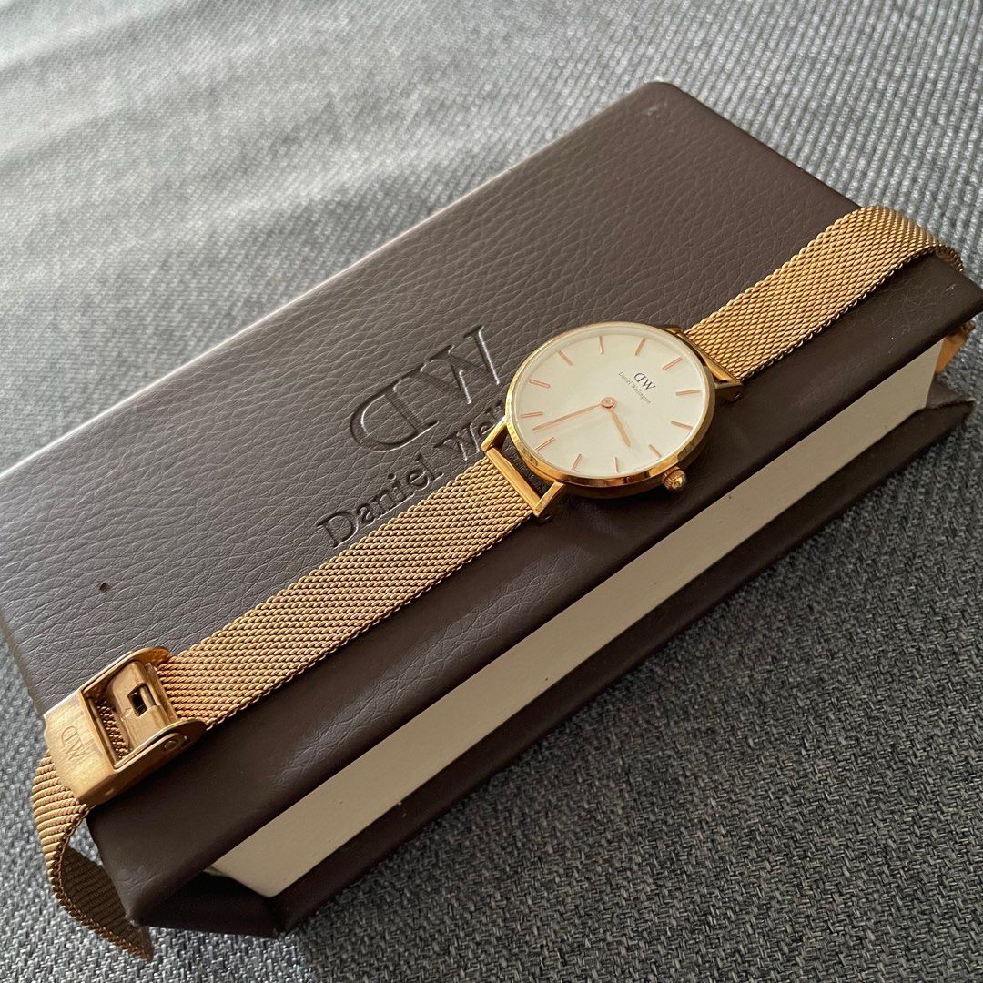Authentic Daniel Wellington Petite Melrose Rose Gold Mesh Stainless Steel Metal Strap Watch Classic B28R01