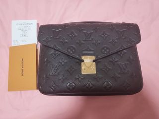 LV Pochette Métis, Luxury, Bags & Wallets on Carousell