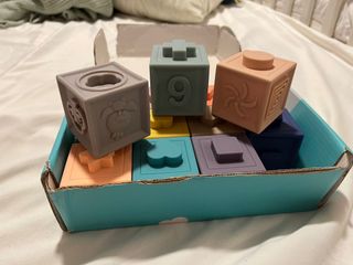 (Category: ) located in . Submitted by lowwxh (Listing ID 1247053486, Image 1). Description: .