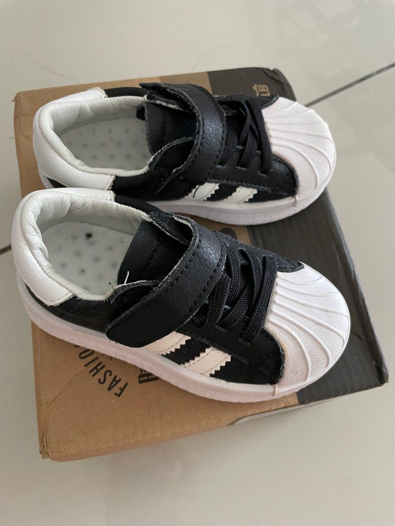 Adidas shoe size for 1 year old best sale