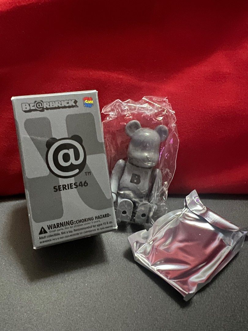 BearBrick Series 46 - Basic (Category: Designer & Blind Box Toys) located in Singapore. Submitted by merx84 (Listing ID 1247073527, Image 1). Description: Basic - Small B.
