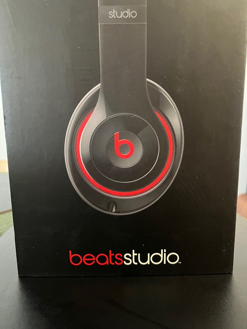 Beats by Dr. Dre B0500 (Black, wired)