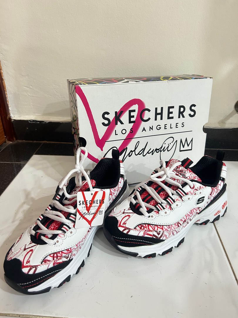 BRAND NEW SKECHERS Sneakers Women s Fashion Footwear Sneakers