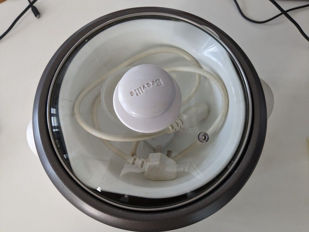 Breville rice cooker, TV & Home Appliances, Kitchen Appliances, Cookers