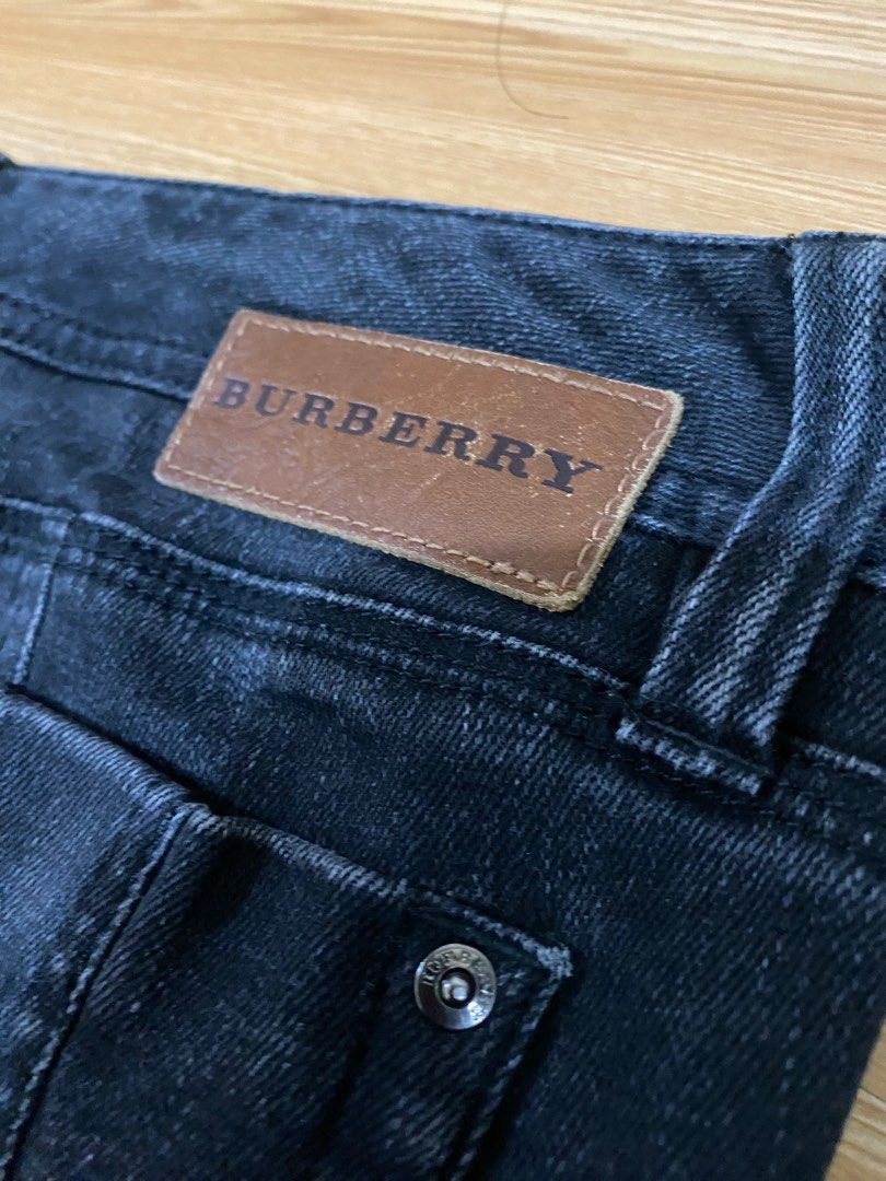Burberry stretchable jeans for women s Women s Fashion Bottoms