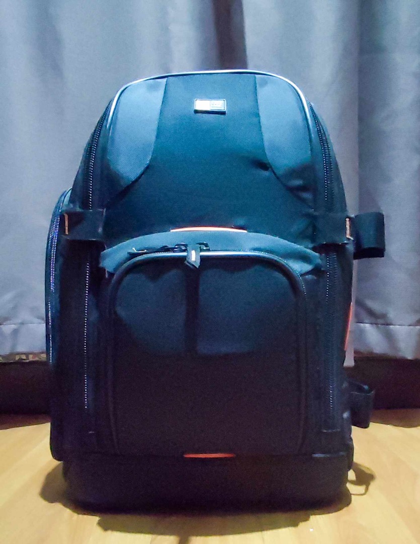 Case Logic SLRC206 SLR Camera/Laptop Backpack, Photography