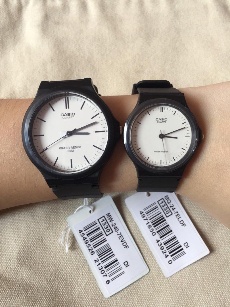 Casio watch black rubber outlet