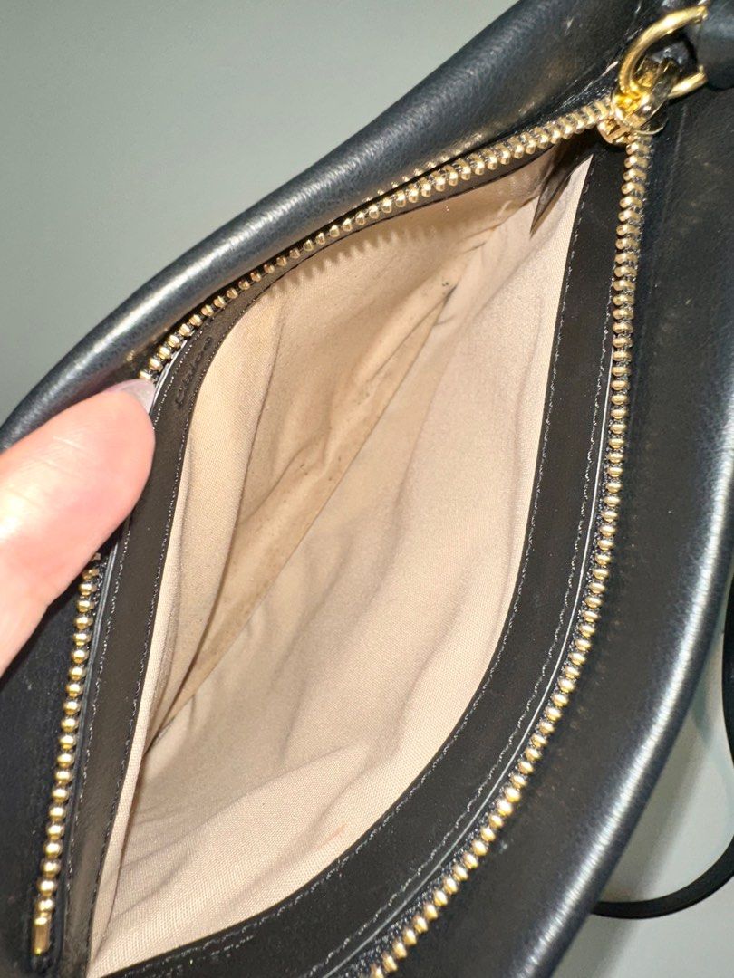 Chloe roy chain best sale pouch