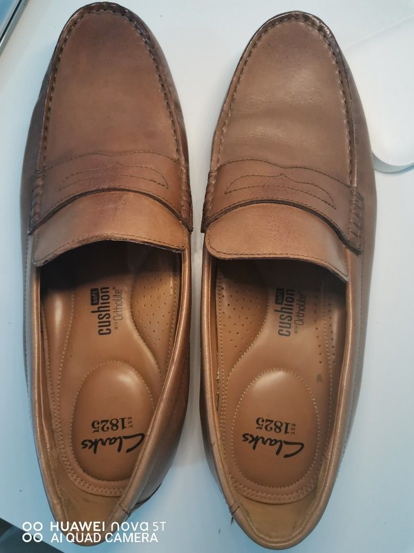 Clarks men's loafers and moccasins 2025