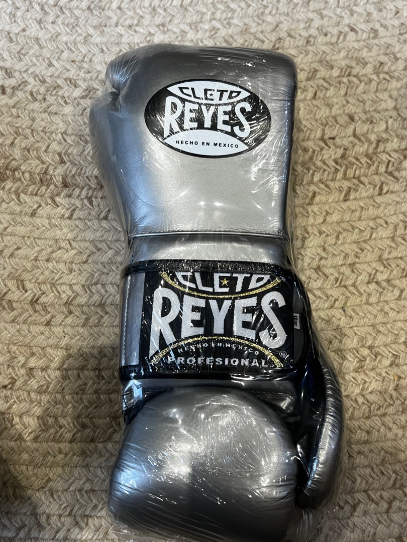 Cleto Reyes Boxing Glove 12 Oz 16 Oz brand new, Sports Equipment, Other