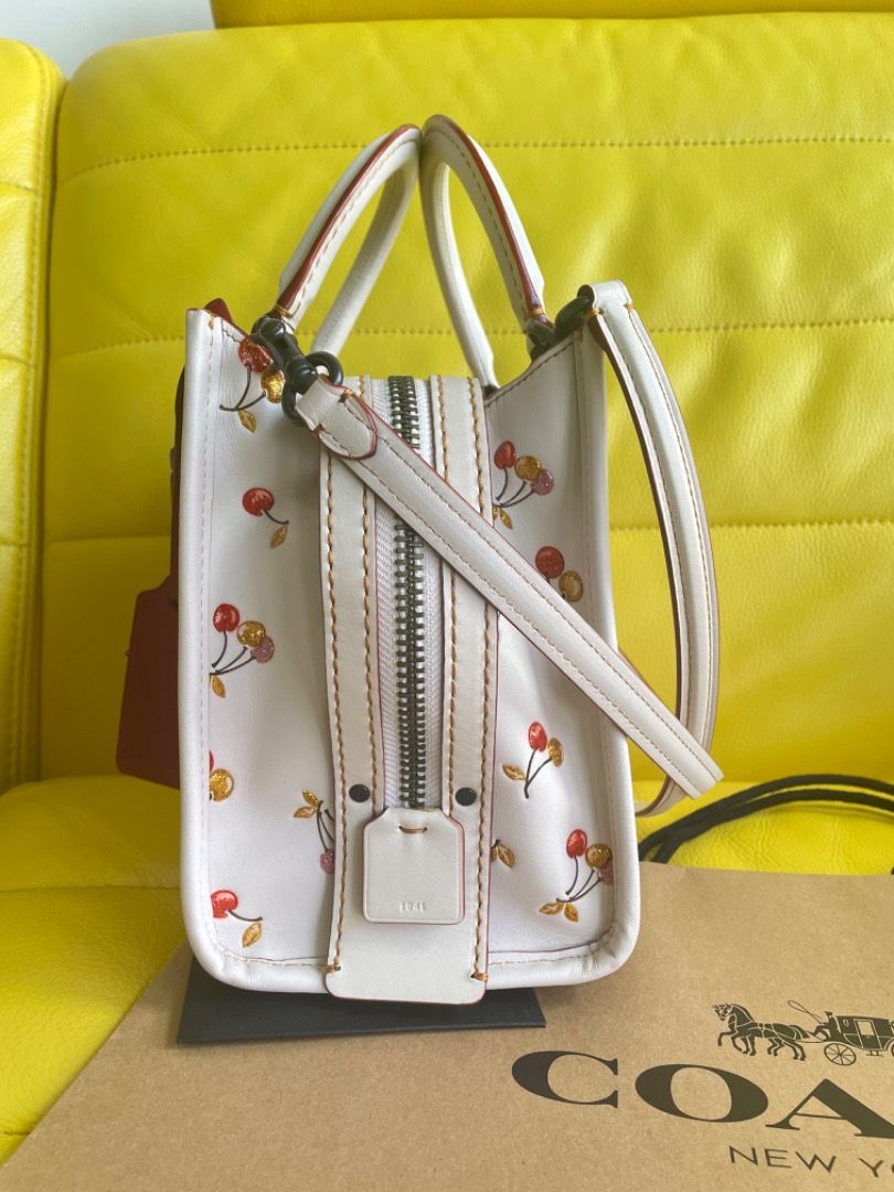 Coach discount rogue chalk