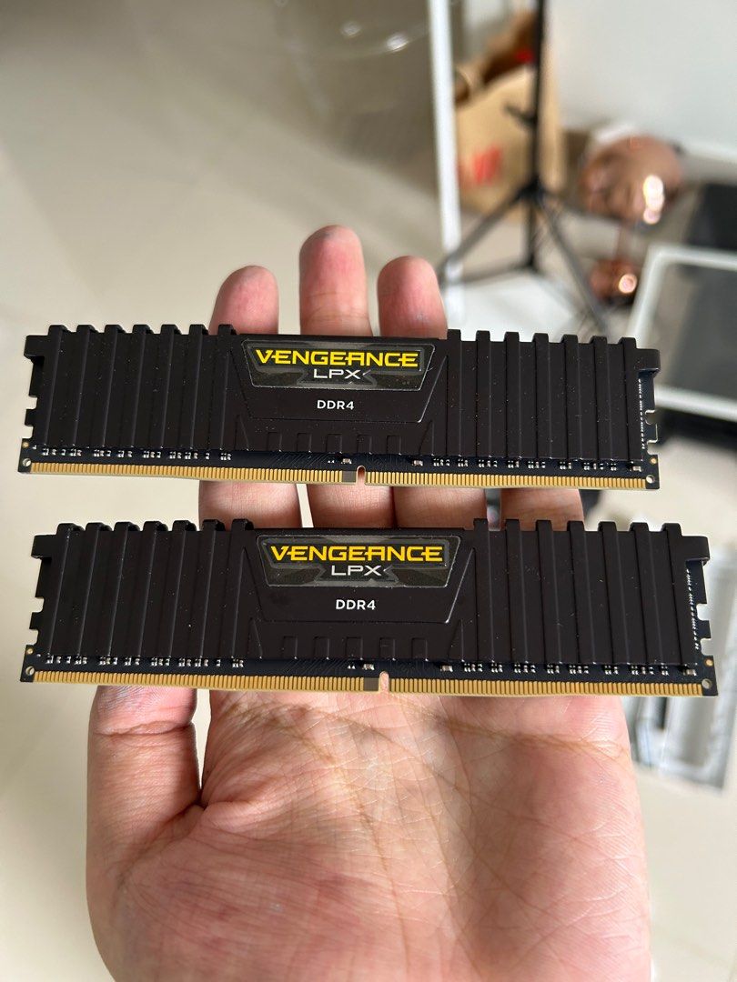 Corsair vengeance lpx ddr4 outlet