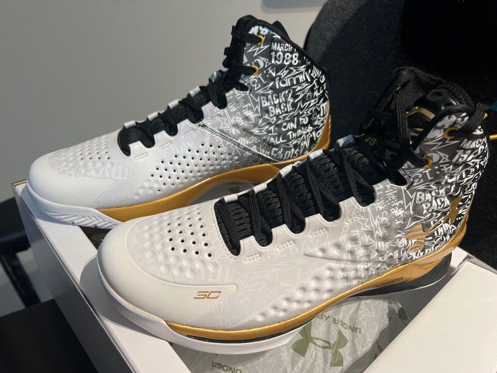 Curry 1 back shop to back
